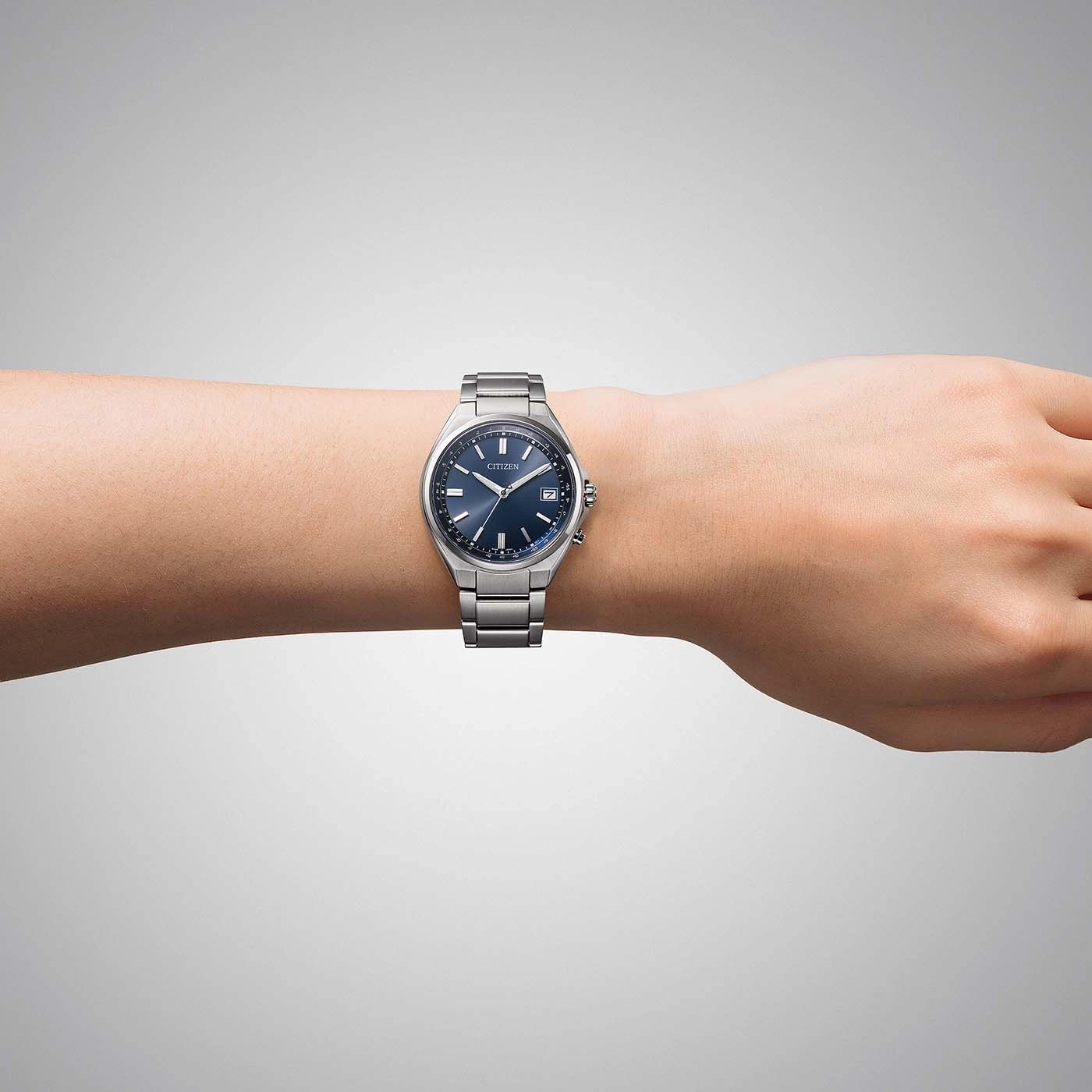 CB1160-55L Herren Super Titanium ™ | blau | ø 37.5mm