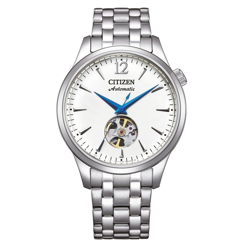 Citizen Automatikuhr mit silbernem Armband und blauen Zeigern auf weißem Zifferblatt.