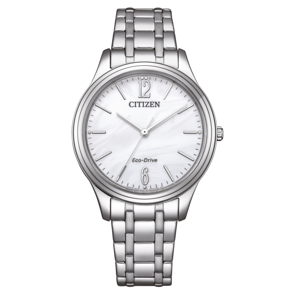 Citizen-Uhr mit weißem Zifferblatt und silbernem Armband, Eco-Drive-Technologie.