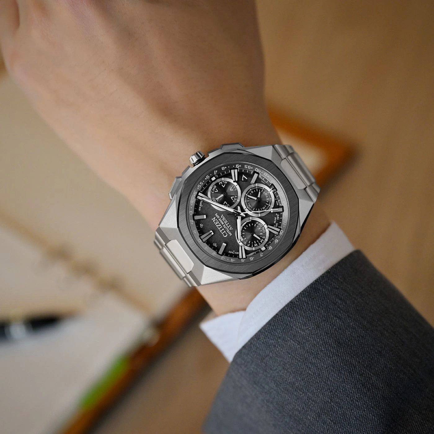 CC4104-53E online bei Citizen bestellen