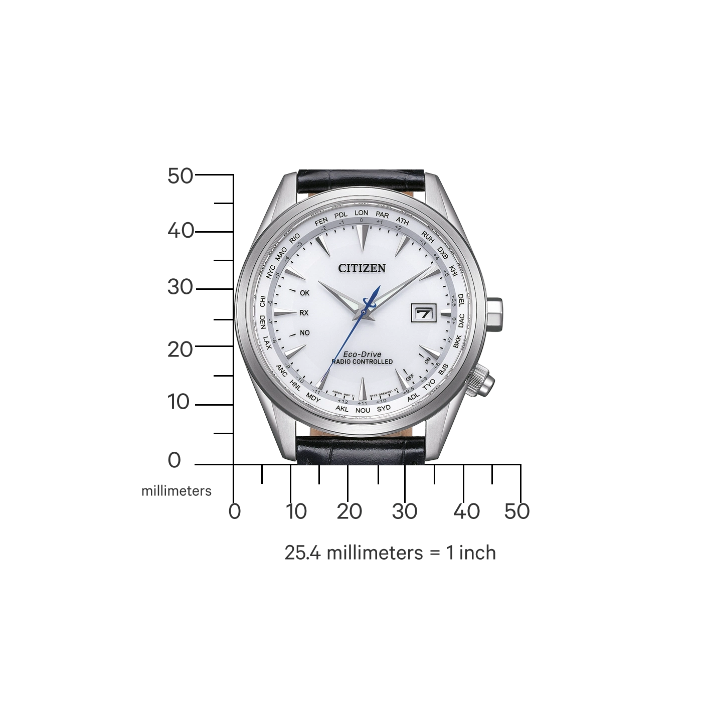 Citizen-Uhr mit Weltzeitfunktion, weißem Zifferblatt, schwarzem Lederarmband und silbernem Gehäuse.