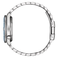 Seitenansicht einer silbernen Uhr mit blauem Zifferblatt und Metallarmband.