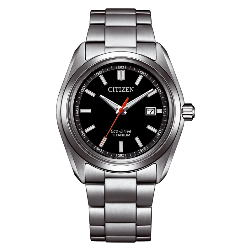Eine Citizen Eco-Drive Titanium Uhr mit schwarzem Zifferblatt und silbernem Armband.
