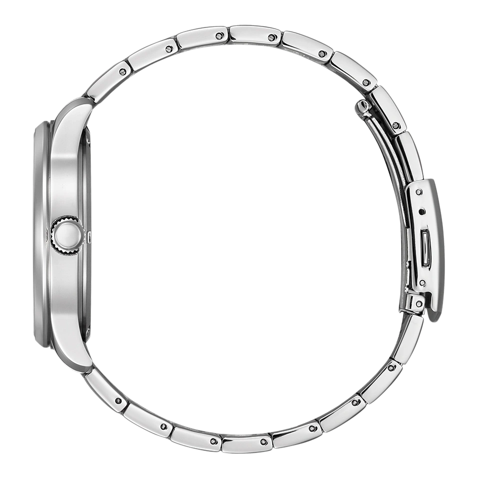 Silberne Uhr mit rundem Zifferblatt und Metallarmband, Seitenansicht.