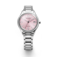 Eine silberne Citizen Eco-Drive Uhr mit pinkem Zifferblatt und silbernem Armband.