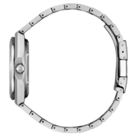 Seitenansicht einer silbernen Armbanduhr mit Metallband, elegantes Design
