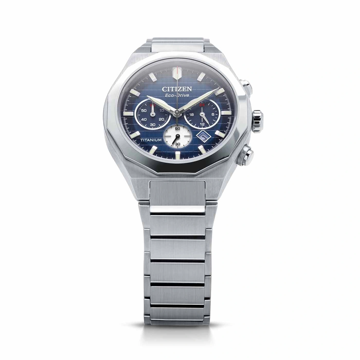 Citizen Eco-Drive Titanuhr mit blauem Zifferblatt und Chronographenfunktionen.