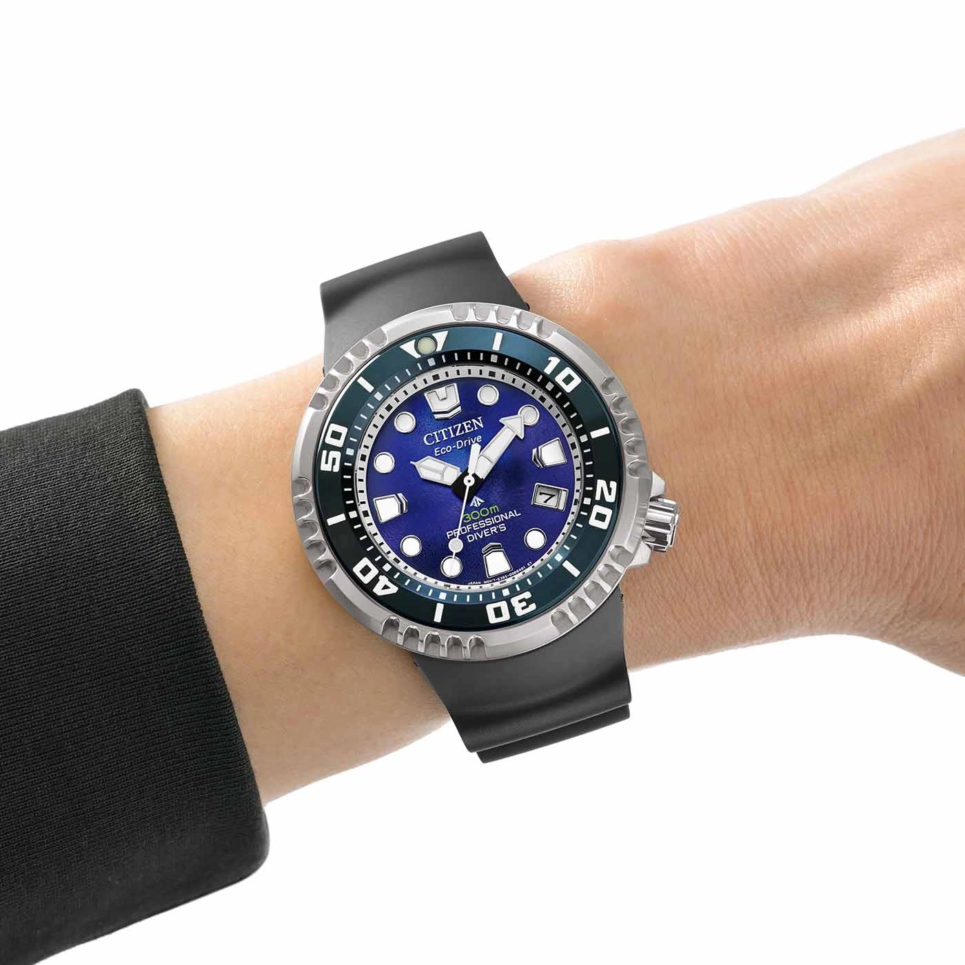 Citizen Eco-Drive Uhr am Handgelenk, blaues Zifferblatt, schwarzes Armband, professionelle Taucheruhr
